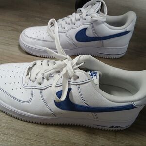 Nike Men's White Sneakers with Blue Accents